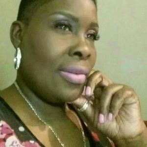 Meet your Posher, Arnita